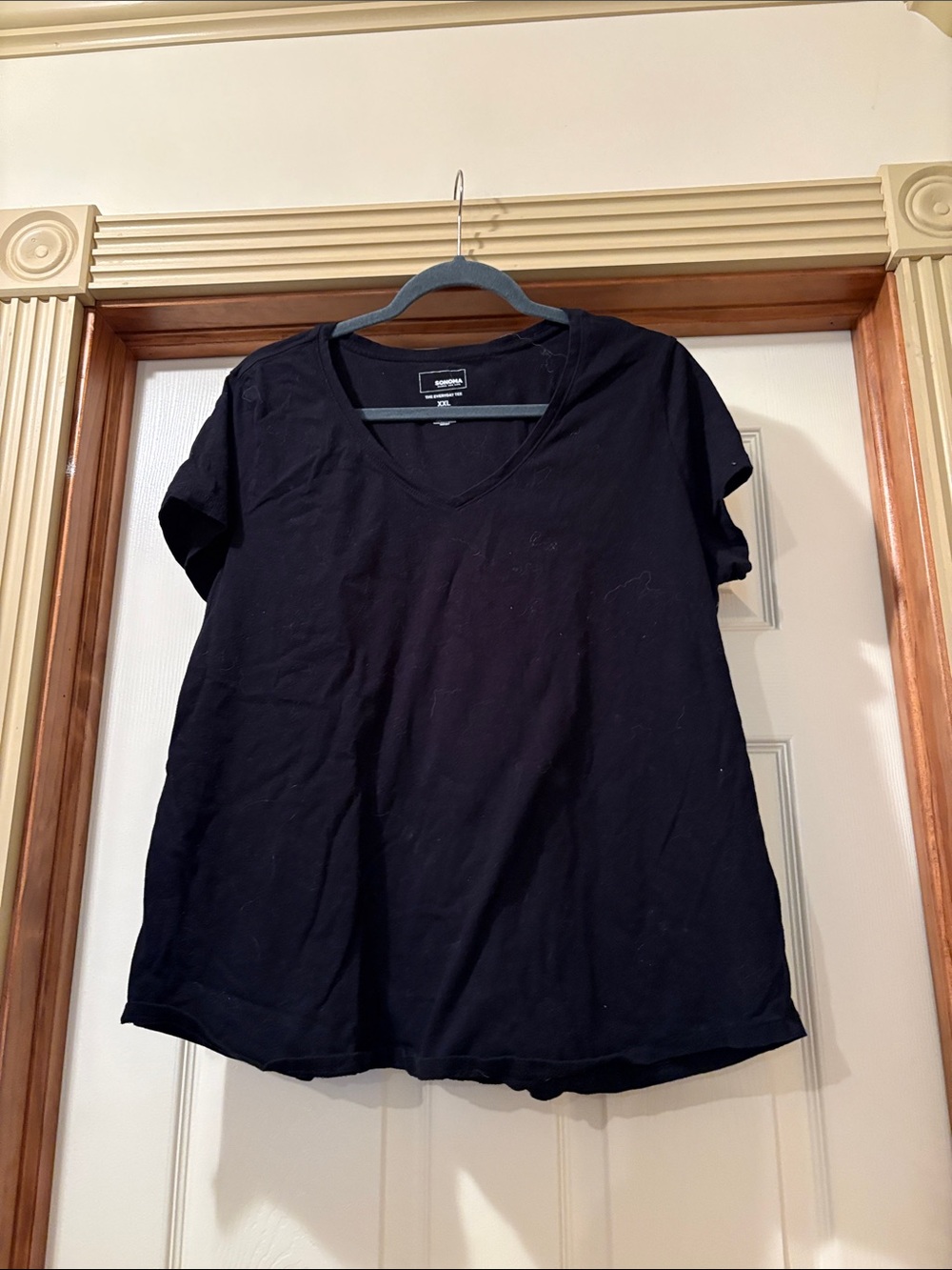 Sonoma Black V-Neck Short Sleeve Tee - Classic Fit